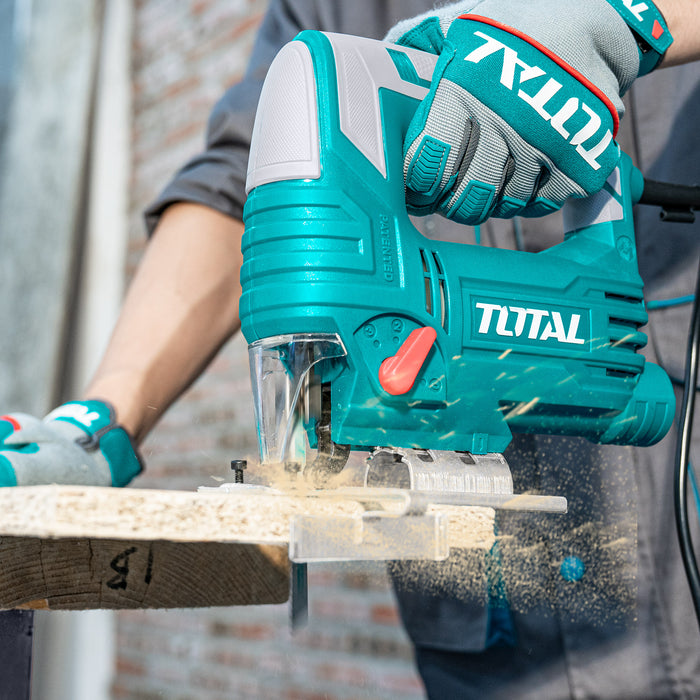 La Sierra Caladora 400W TOTAL: Un potente aliado para tus proyectos de bricolaje