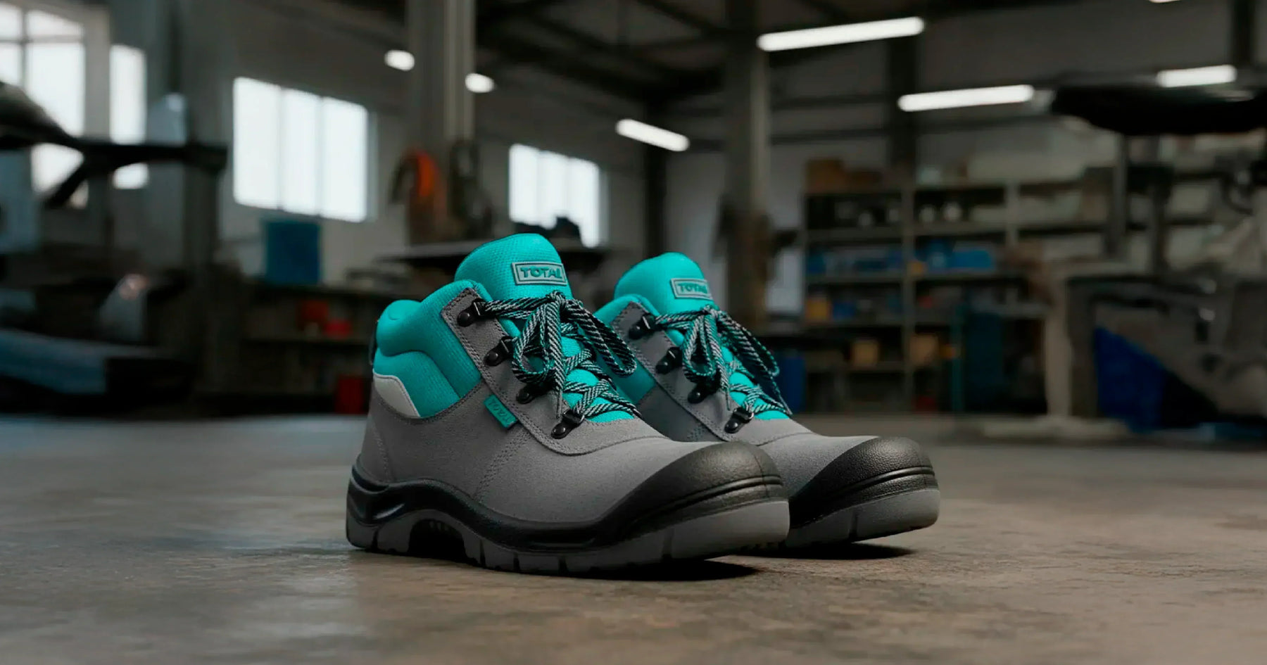 Zapatos de Seguridad Todoterreno: Del taller y la vulcanización al patio de tu casa